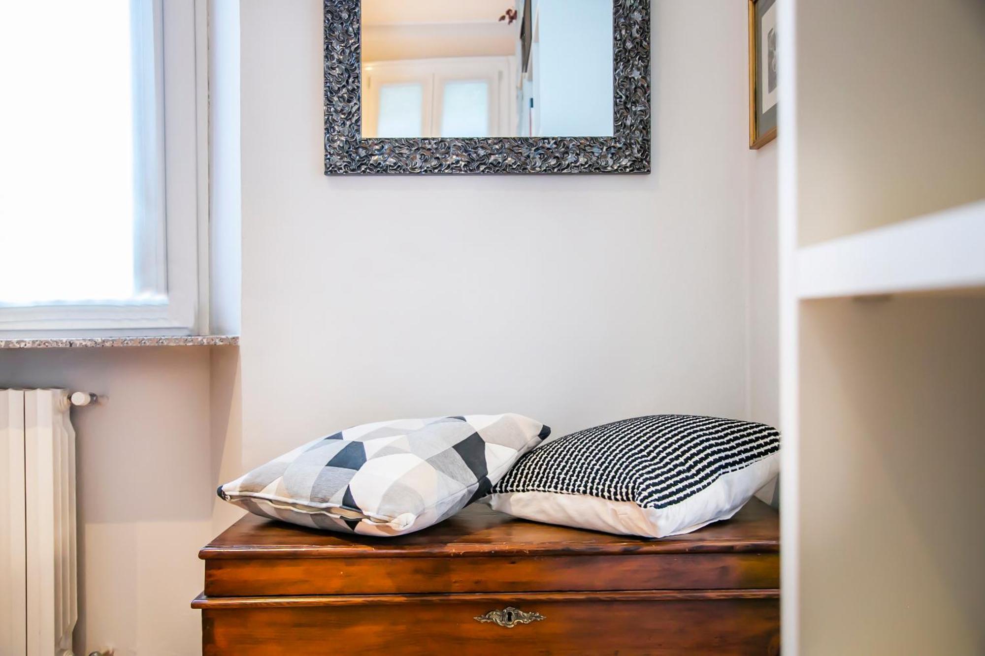 Apartamento Casa Dell'Angelo Como Exterior foto